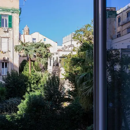 Casa Antica Pizzofalcone Neapel