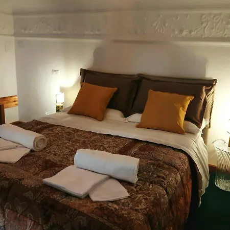 Casa Antica Pizzofalcone Ferienhaus *